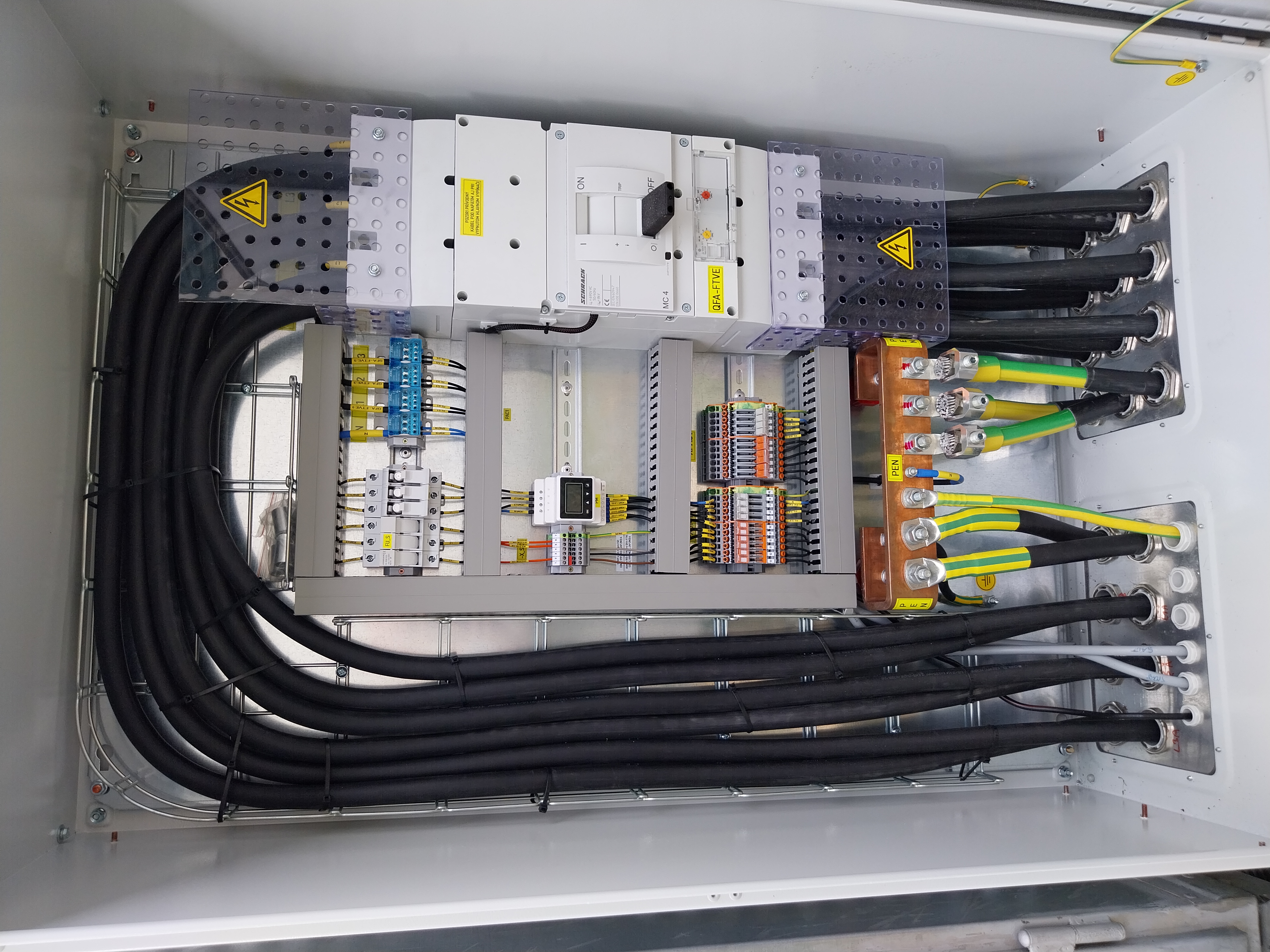 Napojenie do rozvodu NN areálu, 500kW